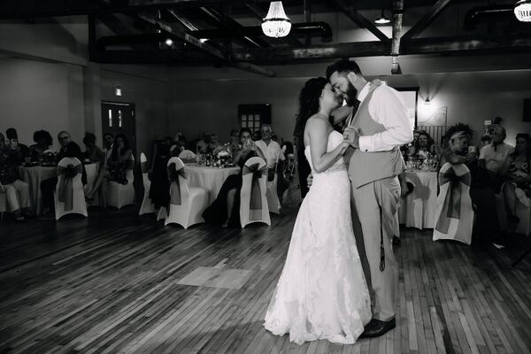 Bonnie Glen Weddings at the Bonnie Glen Pavilion — photo 9 of 11