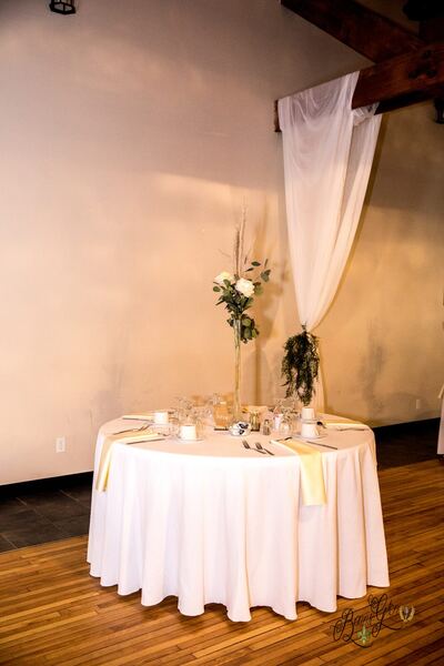 Classic-Elegant Decor Wedding at the Bonnie Glen Pavilion — photo 22 of 37