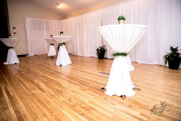 Classic-Elegant Decor Wedding at the Bonnie Glen Pavilion — photo 15 of 37