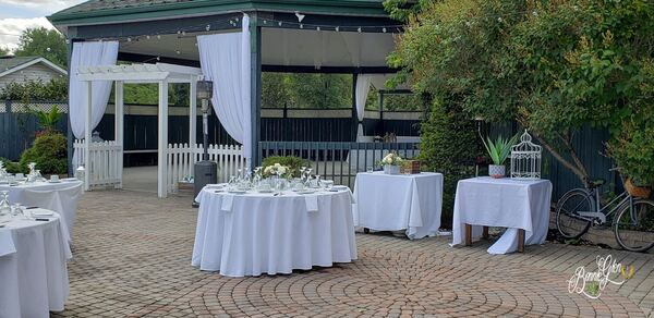 Outdoor Decor Wedding at the Bonnie Glen Pavilion — photo 10 of 40
