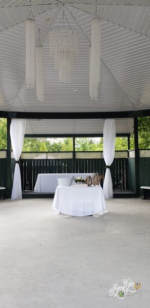 Outdoor Decor Wedding at the Bonnie Glen Pavilion — photo 11 of 40