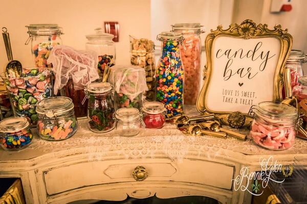 Romantic Decor Wedding at the Bonnie Glen Pavilion — photo 26 of 63