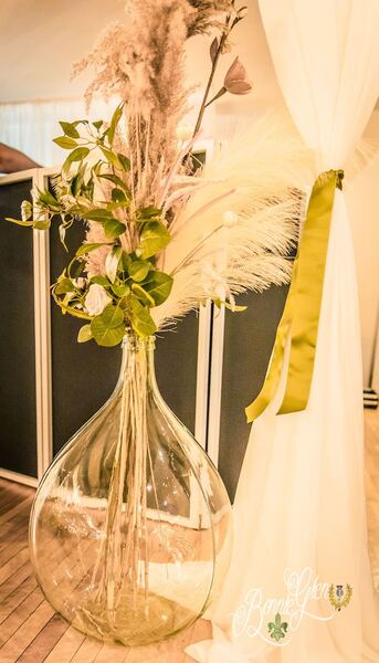 Romantic Decor Wedding at the Bonnie Glen Pavilion — photo 47 of 63