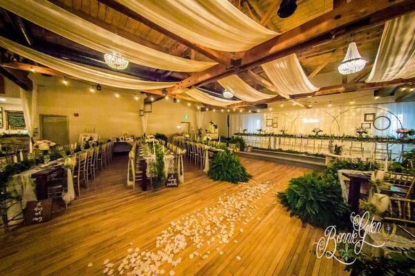 Romantic Decor Wedding at the Bonnie Glen Pavilion — photo 15 of 63