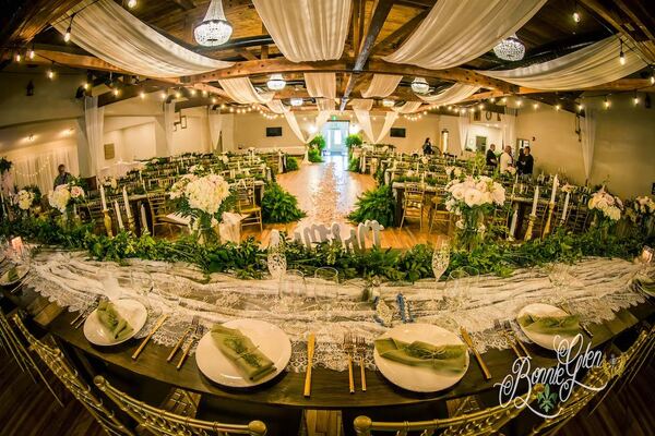 Romantic Decor Wedding at the Bonnie Glen Pavilion — photo 33 of 63