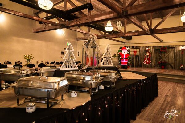 Xmas Decorations at the Bonnie Glen Pavilion — photo 17 of 27