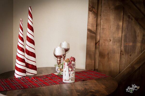 Xmas Decorations at the Bonnie Glen Pavilion — photo 13 of 27
