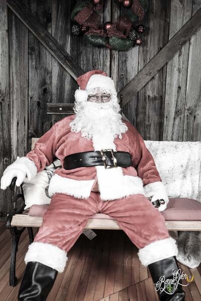 Xmas Decorations at the Bonnie Glen Pavilion — photo 25 of 27