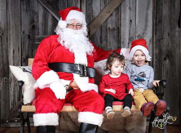Xmas Decorations at the Bonnie Glen Pavilion — photo 27 of 27